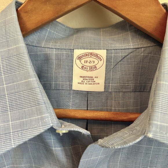 Brooks Brothers Mens Dress Button Down Shirt Traditional Fit Blue Plaid Sz. 17.6 - Picture 4 of 5